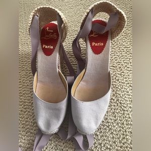Light purple Louboutin espadrille size 39 fits like a 38